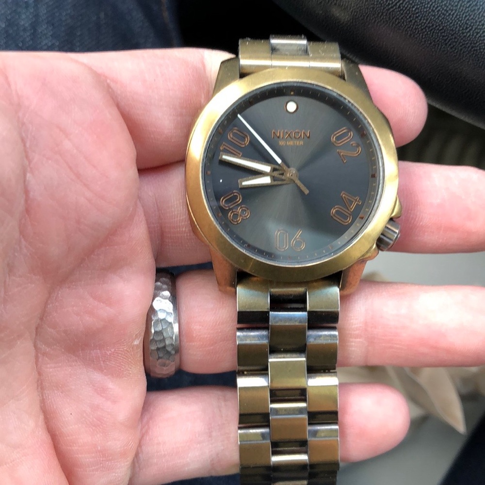 Nixon Ranger 40 Men’s Watch - Vintage Gold